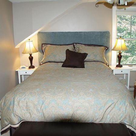 Angel House Bed&Breakfast Creemore Zimmer foto
